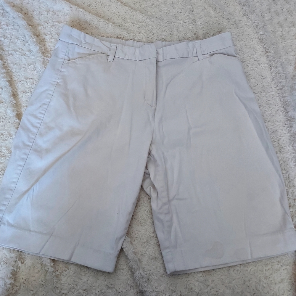 Laura Scott White Cotton Bermuda Shorts Size 14 Vacation Casual Gardening